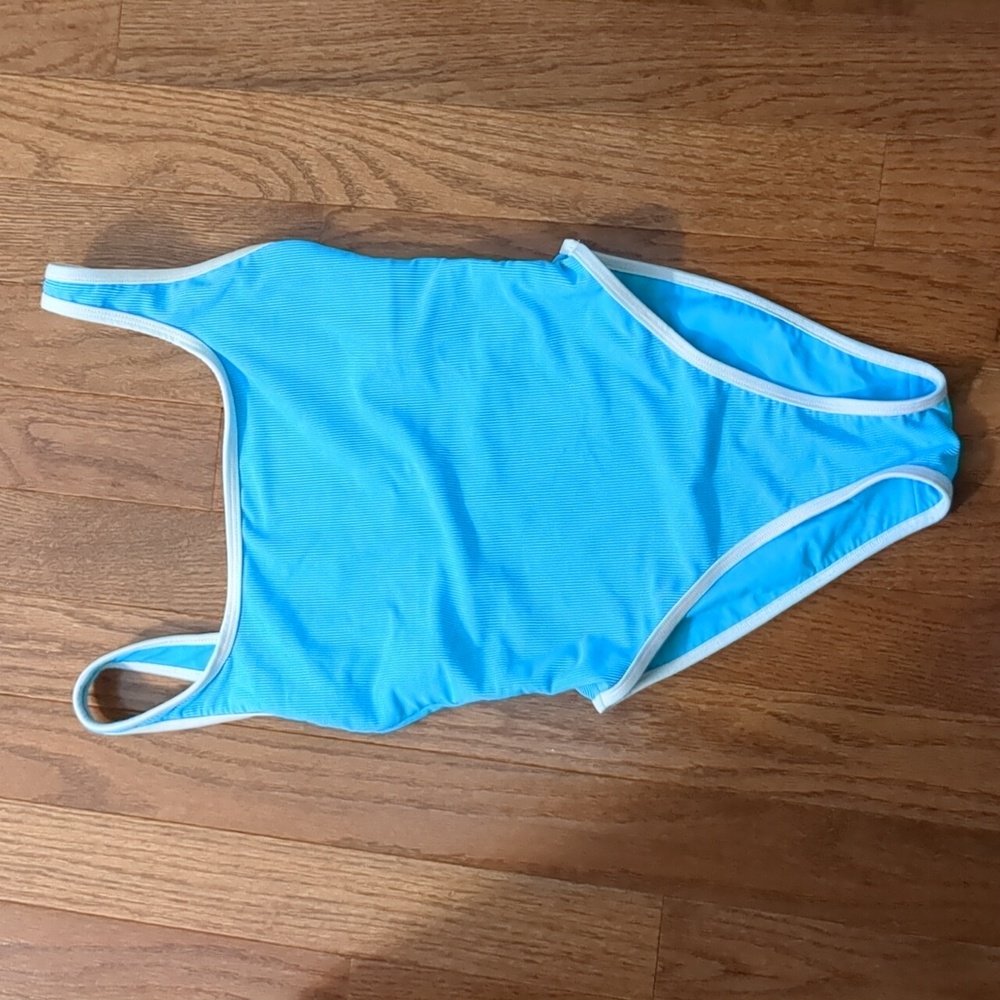 LainSnow one piece
